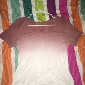AMERICAN EAGLE!!! soft and sexy t-shirt